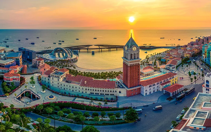 Sunset Town Phú Quốc