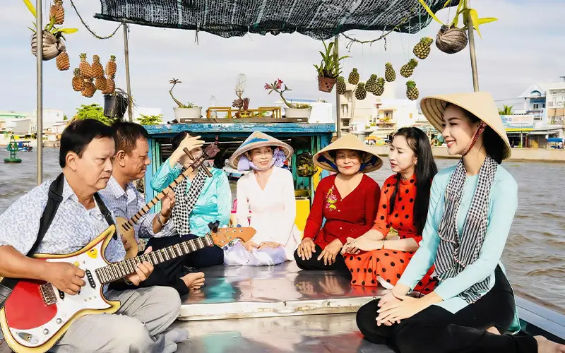 Thông Điệp Bảo Vệ Môi Trường và Du Lịch Bền Vững tại Cần Thơ