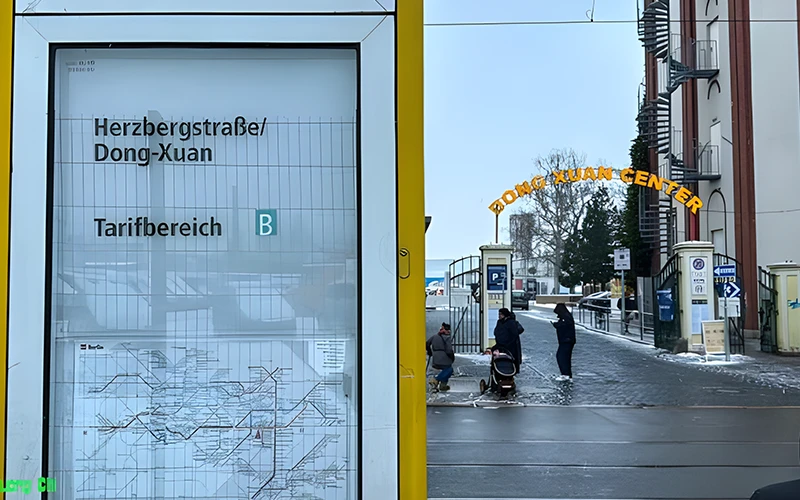 Sự Ủng Hộ Từ Cộng Đồng