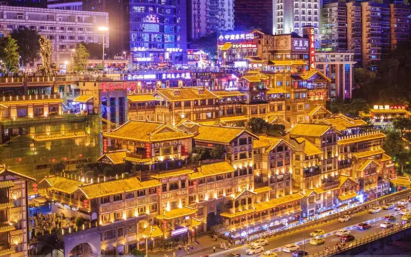 Vẻ Đẹp Lôi Cuốn Vào Ban Đêm