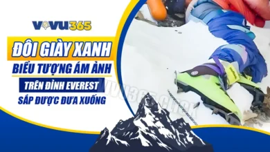Đôi giày xanh trên núi Everest